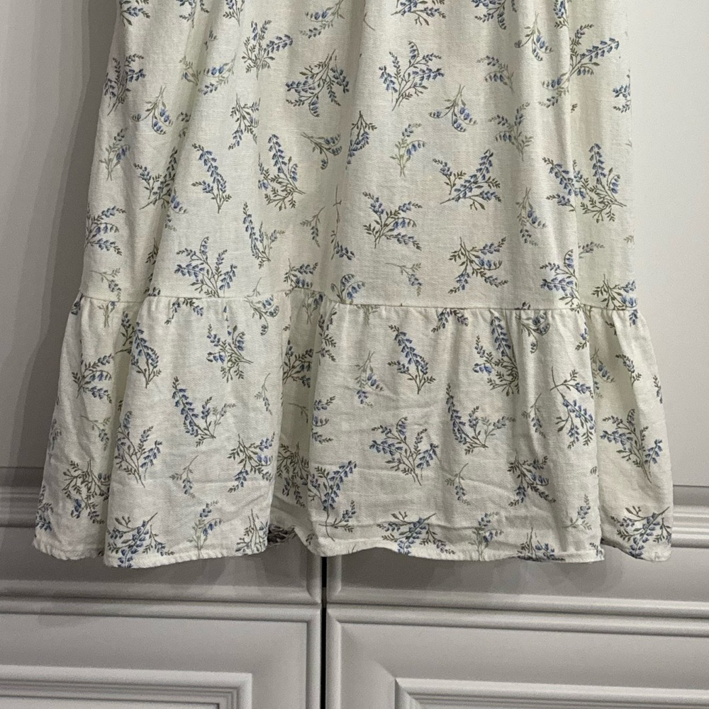 Divided Size Medium Cream/Floral Mini Dress Short Puff Sleeves Sweetheart Neck - Picture 4 of 9